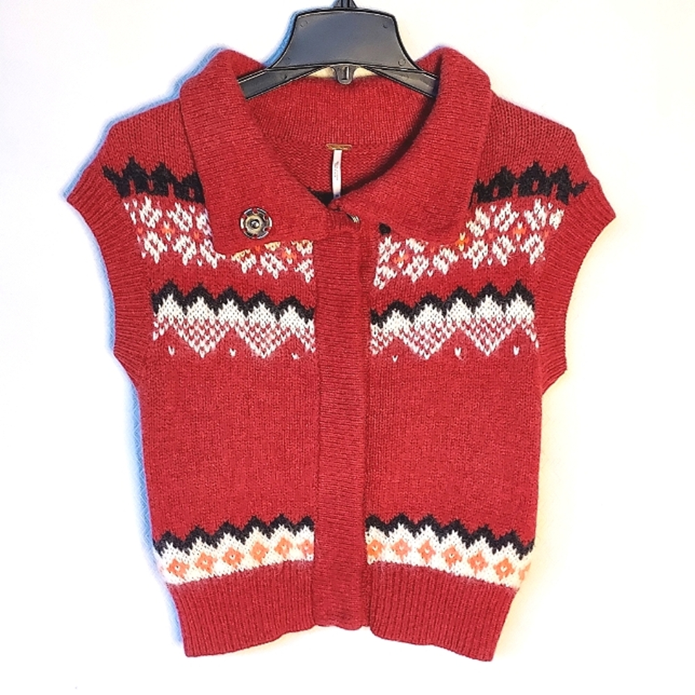 FREE PEOPLE Red Knit Sweater Vest Size XS